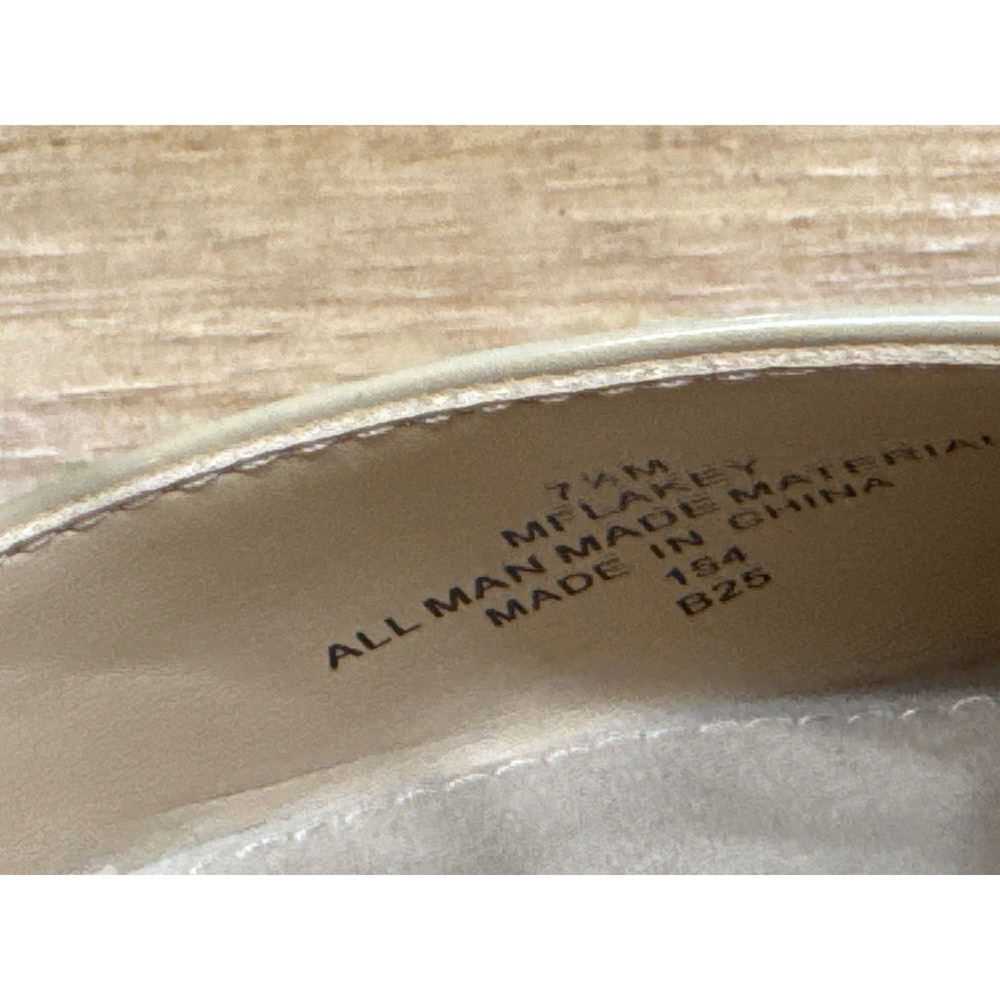 Marc Fisher Lakey Beige Patent Pointed Toe Mary Jane Block Heel Mules Mens 7.5M - Picture 5 of 6